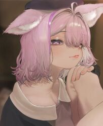 1girl 87yanagi absurdres ahoge animal_ear_fluff animal_ears beret blush breasts cat_ears cat_girl cleavage closed_mouth hair_between_eyes hair_over_one_eye hat highres hololive lips looking_at_viewer medium_hair multicolored_hair nekomata_okayu official_alternate_costume pink_hair purple_eyes purple_hair shirt smile solo streaked_hair virtual_youtuber white_shirt