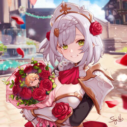 1boy 1girl 3d_background aether_(genshin_impact) armor ascot blonde_hair blush bouquet braid breasts chibi cleavage commentary flower genshin_impact green_eyes grey_hair grin hair_flower hair_ornament highres holding holding_bouquet maid_headdress medium_breasts noelle_(genshin_impact) red_ascot red_flower red_rose rose short_hair shoulder_armor signature siya_ho smile teeth upper_body