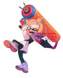 1boy 39_uxue black_pants full_body highres holding holding_weapon inkling inkling_boy inkling_player_character male_focus medium_hair nintendo open_mouth orange_hair pants pink_eyes shoes simple_background smile solo splat_roller_(splatoon) splatoon_(series) splatoon_3 tentacle_hair watermark weapon white_background white_shoes