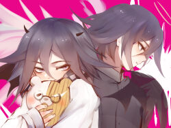 2boys angel angel_and_devil angel_wings back-to-back belt black-framed_eyewear black_horns black_jacket black_scarf black_wings buttons checkered_clothes checkered_scarf closed_mouth collared_jacket commentary danganronpa_(series) danganronpa_v3:_killing_harmony demon_horns demon_wings dual_persona expressionless feathered_wings fingernails gakuran glasses hair_between_eyes halo holding_teddy_bear horns jacket light_blush long_hair_between_eyes long_sleeves looking_at_viewer male_focus mini_wings monosuke multiple_boys official_alternate_costume oma_kokichi pacifier parted_lips pink_background pointy_nose purple_hair round_eyewear scarf school_uniform short_hair simple_background sleeves_past_wrists smile traditional_halo two-tone_scarf upper_body white_belt white_jacket white_scarf white_wings wings wrist_belt yaya_(shizuku) yellow_halo