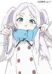 Rule 34 | 1girl, :&lt;, absurdres, blue scarf, blush, closed mouth, coat, collared coat, earrings, elf, eyelashes, floating earrings, frieren, green eyes, highres, holding, holding own hair, jewelry, long hair, looking at viewer, parted bangs, pointy ears, scarf, short eyebrows, shukusei!! loli-kami requiem, signature, simple background, solo, sousou no frieren, twintails, twitter username, upper body, white background, white coat, white gorilla (okamoto), white hair