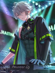 1boy alhaitham_(genshin_impact) aqua_eyes black_gloves black_jacket black_pants black_sleeves character_name dj genshin_impact gloves green_shirt grey_hair hair_between_eyes hair_over_one_eye headphones headphones_around_neck highres jacket long_sleeves looking_at_viewer male_focus multicolored_hair muscular muscular_male pants shirt short_hair solo yugake_(mrnmrm)