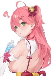 1girl :o ? ahoge akai_ame armpit_crease back back_cutout backless_kimono backless_outfit bell blush bottle bow breasts clothing_cutout commentary detached_sleeves frilled_kimono frills from_behind green_eyes hair_bell hair_between_eyes hair_ornament hairclip highres holding holding_bottle hololive japanese_clothes jingle_bell kimono large_breasts long_hair long_sleeves looking_at_viewer nontraditional_miko obi one_side_up open_mouth pink_bow pink_hair red_bow sakura_miko sakura_miko_(1st_costume) sash sideboob sideless_kimono simple_background sleeveless sleeveless_kimono solo sweat turning_head virtual_youtuber water_bottle white_background white_kimono x_hair_ornament yellow_sash