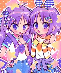 2girls blue_eyes blush bow bracelet clenched_hand clothes_around_waist denim denim_skirt detached_sleeves gingham gingham_bow hair_ornament hand_on_another&#039;s_chin heart heart_hair_ornament highres hiiragi_kagami hiiragi_tsukasa jacket jacket_around_waist jewelry lucky_star multicolored_stripes multiple_girls orange_background pleated_skirt polka_dot polka_dot_background purple_background purple_hair purple_jacket shirt short_hair siblings skirt sleeveless sleeveless_shirt smile star_(symbol) tareme tsurime twins twintails v your3353
