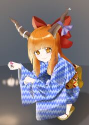 1girl alternate_costume blue_kimono blunt_bangs bow brown_horns brown_sandals closed_mouth commentary_request full_body grey_background hair_bow highres horn_bow horn_ornament horns ibuki_suika japanese_clothes kimono kurohiba long_hair looking_at_viewer orange_eyes orange_hair purple_bow red_bow sandals smile solo squatting touhou yagasuri