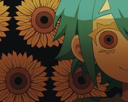 1boy basil_(headspace)_(omori) basil_(omori) blue_overalls close-up closed_mouth flower green_hair green_shirt highres male_focus my_loleeta official_alternate_eye_color omori overalls red_eyes shirt short_hair smile solo sunflower t-shirt upper_body