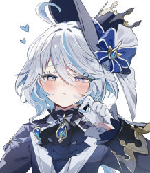 1girl ascot black_ascot blue_eyes blue_gemstone blush closed_mouth commentary_request eyelash_ornament furina_(genshin_impact) gem genshin_impact gloves grey_eyes grey_hair hair_between_eyes hand_up hat heart heterochromia highres holding holding_own_hair long_sleeves looking_at_viewer multicolored_hair playing_with_own_hair short_hair simple_background solo sorani_(kaeru0768) top_hat upper_body white_background white_gloves white_hair