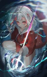 1girl alternate_color barefoot blush commentary_request fins fish_tail gawr_gura grey_hair highres holding holding_polearm holding_weapon hololive hololive_english hood hoodie looking_at_viewer medium_hair multicolored_hair on_one_knee polearm red_eyes red_hoodie shark_tail smile solo streaked_hair tail toake_(user_affe3424) trident virtual_youtuber water weapon