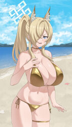 1girl animal_ear_fluff animal_ears beach bikini blonde_hair blue_archive blue_eyes blue_sky breasts cleavage cloud collarbone cowboy_shot day gold_bikini gold_choker halo hand_up high_ponytail highres kanna_(blue_archive) large_breasts looking_at_viewer mzrz navel ocean outdoors ponytail sharp_teeth sky solo starfish stomach swimsuit teeth thigh_strap v-shaped_eyebrows