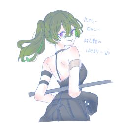 1girl absurdres black_dress black_gloves breasts closed_mouth dress from_behind gloves green_hair hair_between_eyes highres looking_at_viewer looking_back pleated_dress purple_eyes seila_rei side_ponytail simple_background small_breasts smile solo sousou_no_frieren translation_request ubel_(sousou_no_frieren) white_background