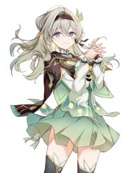 1girl black_hairband blue_pupils bridal_gauntlets commentary cowboy_shot firefly_(honkai:_star_rail) green_skirt green_thighhighs grey_hair hair_between_eyes hairband highres honkai:_star_rail honkai_(series) interlocked_fingers long_hair long_sleeves looking_at_viewer purple_eyes saint_laurent_paris shirt simple_background single_bridal_gauntlet skirt smile solo symbol-only_commentary thighhighs white_background white_shirt