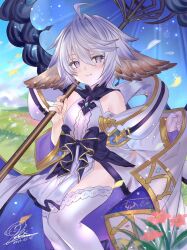 1girl 2022 ahoge banamons blue_eyes bow dated dress_bow feathers flower-shaped_pupils granblue_fantasy hair_between_eyes harvin highres holding holding_umbrella looking_at_viewer parasol pointy_ears signature smile solo symbol-shaped_pupils thighhighs umbrella wamdus_(granblue_fantasy)