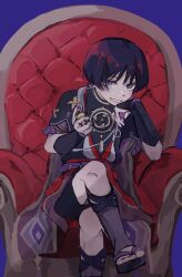 Rule 34 | 1boy, armor, black bodysuit, black kimono, black sandals, black shorts, black sleeves, blunt ends, bodysuit, couch, crossed legs, elbow rest, empty eyes, eyeliner, eyeshadow, frilled sleeves, frills, furisode, genshin impact, gold, gold trim, hand on own face, hands up, head rest, highres, japanese armor, japanese clothes, jewelry, juban, kimono, kote, kurokote, layered sleeves, leggings, looking at viewer, makeup, male focus, mitsudomoe (shape), neck ring, o-ring, on couch, open clothes, open kimono, open mouth, purple background, purple eyes, purple leggings, purple sash, purple sleeves, red eyeliner, red eyeshadow, red kimono, red sash, sandals, sash, scaramouche (genshin impact), short sleeves, shorts, sitting, smile, solo, toes, tomoe (symbol), white kimono, white mouth, wispy bangs, zattasyanko, zouri