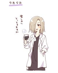 1girl black_shirt blonde_hair blush_stickers commentary_request cropped_torso cup hair_over_one_eye hand_in_pocket highres holding holding_cup lab_coat long_sleeves namori nishigaki_nana red_eyes shirt short_hair simple_background solo translation_request white_background yuruyuri