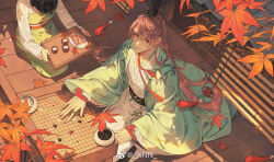 1boy 1girl bamboo_print black_hair black_hat black_sash board_game bowing chinese_clothes chinese_commentary closed_mouth code:_kite falling_leaves food go_(board_game) green_robe hanfu hat highres holding holding_tray index_ring kkknnnn leaf long_hair long_sleeves looking_up maple_leaf pink_eyes pink_hair robe ruqun sash sitting smile tassel tray watermark weibo_watermark white_hanfu wide_sleeves window_blinds yaopei yuan_ji_(code:_kite)
