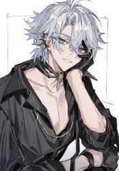 1boy antenna_hair black_choker black_gloves black_shirt blue_eyes choker collared_shirt earclip gloves half_gloves head_rest highres honkai:_star_rail honkai_(series) looking_at_viewer male_focus nienieeel official_alternate_costume parted_bangs pectoral_cleavage pectorals phainon_(fashion)_(honkai:_star_rail) phainon_(honkai:_star_rail) ponytail shirt short_hair simple_background solo twitter_username upper_body white_background white_hair