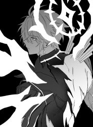 1boy alternate_form antenna_hair armlet asymmetrical_wings black_background black_shirt from_behind greyscale halo halo_behind_head highres honkai:_star_rail honkai_(series) jewelry looking_at_viewer male_focus material_growth monochrome neck_tattoo ni_nt0 phainon_(honkai:_star_rail) shirt short_hair sideways_glance simple_background solo sun_symbol sun_tattoo tan tattoo torn_clothes torn_shirt upper_body white_hair wings