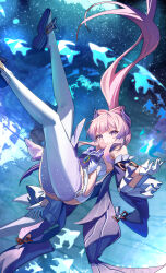 1girl absurdres bare_shoulders bow-shaped_hair closed_mouth detached_sleeves floating_hair genshin_impact gloves half_gloves highres horns long_hair long_sleeves looking_at_viewer pink_hair sandals sangonomiya_kokomi smile solo thighhighs underwater very_long_hair vision_(genshin_impact) white_gloves white_thighhighs wide_sleeves wuzhihuijia