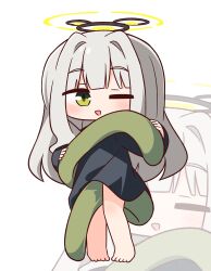 1girl ;d barefoot between_thighs black_shirt blue_archive blush chibi commentary_request green_eyes grey_hair hair_intakes halo hana_kazari hare_(blue_archive) highres long_sleeves looking_at_viewer one_eye_closed open_mouth shirt simple_background sleeves_past_wrists smile solo standing white_background zoom_layer