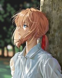 1girl against_tree blonde_hair blue_eyes blurry blurry_background commentary_request expressionless hair_ribbon highres instagram_username monhshur_r ponytail portrait red_ribbon ribbon shirt solo tree violet_evergarden violet_evergarden_(series) white_shirt