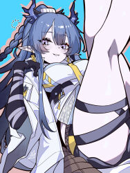 1girl absurdres arknights blue_background blue_hair braid chinese_commentary colored_extremities commentary_request dragon_girl dragon_horns earrings grey_hair halftone highres horns jewelry kneepits legs_up ling_(arknights) long_hair looking_at_viewer multicolored_hair outline pink_eyes pink_outline pointy_ears simple_background smile solo squeans streaked_hair synzmayu thigh_strap