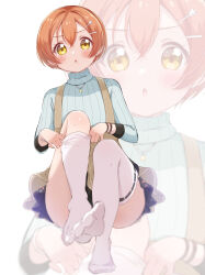 1girl adjusting_clothes adjusting_legwear blue_sweater blush bracelet feet full_body hair_ornament hairclip highres hoshizora_rin jewelry long_sleeves looking_at_viewer love_live! love_live!_school_idol_project orange_hair osono_(osonokichi) parted_lips ribbed_sweater ribbon-trimmed_thighhighs ribbon_trim short_hair sitting solo sweater thighhighs toes turtleneck turtleneck_sweater white_background white_thighhighs yellow_eyes zoom_layer