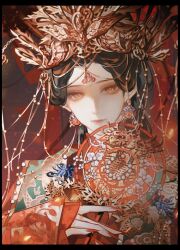 1girl alternate_costume alternate_hairstyle chinese_clothes crown_hair_ornament dress fingernails genderswap genderswap_(mtf) genshin_impact hand_fan hanfu headpiece holding holding_fan huadian jewelry long_fingernails looking_at_viewer solo solo_focus tartali.club wedding_dress yzszy zhongli_(genshin_impact)