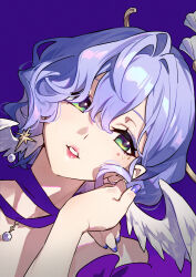 1girl absurdres alternate_hair_length alternate_hairstyle bare_shoulders chinese_commentary choker commentary_request earrings eyeshadow facing_viewer feathered_wings gradient_background green_eyes hair_between_eyes halo hand_up head_tilt head_wings highres honkai:_star_rail honkai_(series) jewel_under_eye jewelry lipstick looking_to_the_side makeup nail_polish parted_lips portrait purple_background purple_choker purple_eyeshadow purple_hair purple_nails red_lips robin_(honkai:_star_rail) short_hair simple_background solo sylvia_(huajiuhuajiu) white_wings wings