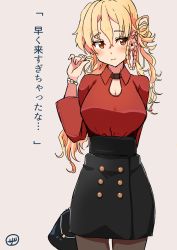 1girl alternate_costume bag black_pantyhose black_skirt blonde_hair blush braid braided_hair_rings breasts cleavage closed_mouth grey_background hair_between_eyes hair_rings high-waist_skirt highres kantai_collection komb large_breasts long_hair pantyhose playing_with_own_hair shirt_tucked_in simple_background skirt solo translated watch wavy_hair wristwatch zara_(kancolle)