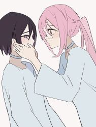 Rule 34 | 2girls, alien stage, black hair, bob cut, choker, commentary, dress, glasses, hands on another&#039;s face, hashtag-only commentary, highres, long hair, long sleeves, mizi (alien stage), multiple girls, pink hair, ponytail, purple eyes, sua (alien stage), viga uzk, white choker, white dress, yellow eyes
