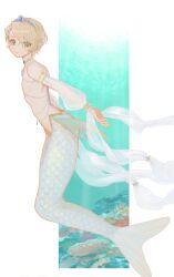 1boy closed_mouth commentary_request green_eyes hair_between_eyes highres looking_at_viewer male_focus merman mmommmmoo monster_boy monster_girl nipples original short_hair smile solo tiara