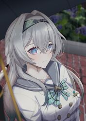1girl 1other black_hairband black_umbrella blush bow bowtie buttons closed_mouth collared_shirt double-breasted firefly_(honkai:_star_rail) firefly_(spring_missive)_(honkai:_star_rail) gradient_eyes gradient_hair green_bow green_bowtie green_pupils grey_hair grey_sailor_collar hair_between_eyes hair_intakes hairband highres honkai:_star_rail honkai_(series) long_hair multicolored_eyes multicolored_hair nyankokoa plaid_bow plaid_bowtie plaid_clothes sailor_collar shirt solo umbrella white_shirt