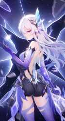 1girl absurdres ass back bare_shoulders breasts broken_glass chinese_commentary closed_mouth commentary_request cowboy_shot from_behind genshin_impact glass grey_hair hair_ornament hand_up highres holding holding_sword holding_weapon long_hair looking_at_viewer medium_breasts pink_eyes prosthesis skirk_(genshin_impact) solo sword thighs weapon zhuchengbi