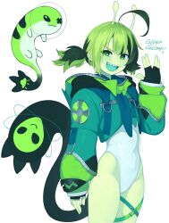 1girl \// adapted_costume alien alternate_color alternate_skin_color antennae black_gloves blue_tongue colored_tongue cropped_hoodie fingerless_gloves fishbowl_helmet gigi_murin gigi_murin_(1st_costume) gloves green_eyes green_hair green_hoodie green_skirt grem_(gigi_murin) highleg highleg_leotard highres hololive hololive_english hood hoodie leotard multicolored_hair sharp_teeth simple_background skirt tail teeth twintails two-tone_hair virtual_youtuber white_background white_leotard yoako