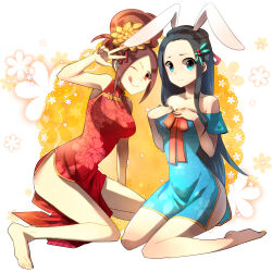 barefoot black_hair blue_dress blue_eyes breasts brown_hair chinese_clothes dress feet hair_ornament hands_on_own_chest hayakawa-dono highres hip_vent kaihime kneeling large_breasts legs long_hair one_eye_closed parted_bangs ponytail rabbit_ears red_dress red_eyes sengoku_musou side_slit smile tongue tongue_out v wink