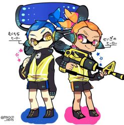 2boys agent_3_(splatoon) bad_id bad_twitter_id bike_shorts blue_hair chibi headgear inkling inkling_boy inkling_player_character jacket male_focus monster_boy multiple_boys nail_polish neon_trim nintendo orange_eyes orange_hair paint_roller ponytail repikinoko ringed_eyes simple_background smile splatoon_(series) splatoon_1 squidbeak_splatoon star_(symbol) tentacle_hair twitter_username yellow_eyes