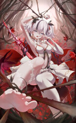 1girl absurdres arm_up armpits asymmetrical_clothes barefoot black_flower blake_bloom_(wuthering_waves) blue_eyes breasts camellya_(wuthering_waves) chigusa7h clothing_cutout collar commentary dress earrings feet flower foot_out_of_frame gold_earrings hair_between_eyes hair_flower hair_ornament hair_vines highres jewelry looking_at_viewer medium_breasts navel open_mouth pants red_pupils short_hair single_pantsleg soles solo stomach stomach_cutout sword toes weapon white_collar white_dress white_hair white_pants wuthering_waves