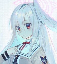 1girl blue_archive closed_mouth expressionless grey_hair grey_serafuku hair_between_eyes halo hashtag-only_commentary head_wings long_hair long_sleeves purple_halo red_eyes school_uniform serafuku single_head_wing single_wing solo suzumi_(blue_archive) upper_body wings xjsbca