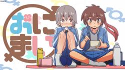 2boys :t artist_name bambi2000line blue_jacket blush brown_hair chopsticks copyright_logo copyright_name eating food grey_hair grey_socks headband holding holding_chopsticks indian_style jacket looking_at_another male-female_symbol male_focus multiple_boys no_shoes onigiri onii-chan_wa_oshimai! open_clothes open_jacket red_headband sakurada_yuuta senkawa_minato simple_background sitting smile socks thermos