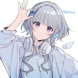 blue_flower colored_inner_hair feathers flower grey_hair hair_ornament lotus multicolored_hair purple_eyes re:act timukai usuwa_suu virtual_youtuber white_feathers white_wings wings