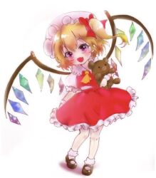 1girl ascot black_shoes blonde_hair collared_shirt fang flandre_scarlet frilled_shirt_collar frilled_skirt frills full_body hair_between_eyes hat holding holding_stuffed_toy looking_at_viewer mary_janes medium_hair mob_cap multicolored_wings one_side_up open_mouth pink_eyes puffy_sleeves red_ribbon red_skirt red_vest ribbon sahanna shirt shoes simple_background skin_fang skirt skirt_set sleeve_ribbon socks solo standing stuffed_animal stuffed_toy teddy_bear touhou vest white_background white_hat white_shirt white_socks wings yellow_ascot