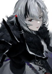 1girl absurdres arlecchino_(genshin_impact) black_eyes black_gloves black_hair coat fur-trimmed_coat fur_trim genshin_impact gloves highres joehongtee medium_hair multicolored_hair simple_background solo streaked_hair two-tone_hair upper_body white_background white_coat white_hair