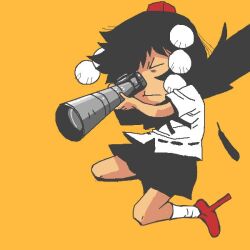 &gt;_&lt; 1girl black_hair black_skirt black_wings camera closed_eyes closed_mouth commentary_request feathered_wings full_body geta hat holding holding_camera onikobe_rin orange_background pom_pom_(clothes) red_hat red_shoes shameimaru_aya shirt shoes short_hair simple_background single-lens_reflex_camera skirt socks solo taking_picture tengu-geta tokin_hat touhou white_shirt white_socks wings