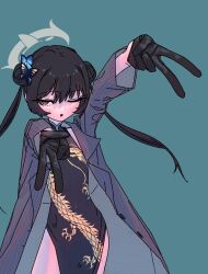 1girl black_dress black_gloves black_hair blue_archive butterfly_hair_ornament china_dress chinese_clothes double_bun double_gyaru_v double_v dragon_print dress gloves green_background grey_eyes gyaru_v hair_bun hair_ornament halo highres kisaki_(blue_archive) long_hair pararilla twintails v