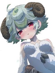 1girl absurdres ahoge bare_shoulders body_fur breasts brown_horns claws collarbone commentary_request curled_horns fewer_digits green_hair grey_hair head_tilt highres horns looking_at_viewer made_in_abyss multicolored_hair narehate parted_lips prushka prushka_(furry) red_eyes sekaineko_001 short_hair solo streaked_hair two-tone_hair upper_body white_background white_fur