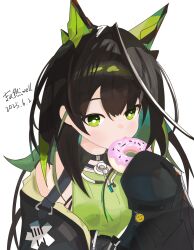 1girl ahoge aqua_hair arknights bare_shoulders biting black_hair bright_pupils chinese_commentary commentary_request dated donut eating emoji food green_eyes green_hair highres holding holding_donut holding_food huge_ahoge jiran_well looking_at_viewer medium_hair mon3tr_(arknights) multicolored_hair off_shoulder simple_background sleeves_past_fingers sleeves_past_wrists solo white_background white_pupils