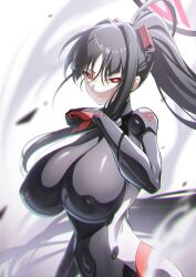 1girl arms_up black_bodysuit black_hair blue_archive blush bodysuit breasts bright_pupils covered_erect_nipples halo highres huge_breasts long_hair looking_at_viewer official_alternate_costume ponytail red_eyes rio_(blue_archive) rio_(bodysuit)_(blue_archive) solo suigetu26 upper_body white_background white_pupils