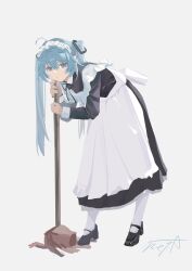 1girl absurdres ahoge alternate_costume apron black_dress black_ribbon black_shoes blue_hair chinese_commentary closed_mouth commentary dress enmaided expressionless frills full_body grey_background hair_between_eyes hatsune_miku highres leaning leaning_forward long_dress long_hair long_sleeves looking_at_viewer maid maid_apron maid_headdress making-of_available neck_ribbon pantyhose procreate_(medium) purple_eyes reach_far_away_(viuooczy) ribbon shoes signature simple_background solo standing vocaloid white_apron white_pantyhose