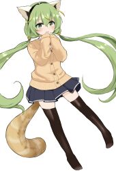 1girl absurdres black_hairband black_skirt blonde_hair blush brown_thighhighs buttons cardigan commentary_request full_body green_eyes green_hair hair_between_eyes hair_ornament hairband highres long_hair looking_at_viewer low_twintails mahjong_soul miniskirt multicolored_hair negetsu no_shoes open_mouth red_panda_ears red_panda_girl red_panda_tail simple_background skirt sleeves_past_wrists smile solo star_(symbol) star_hair_ornament streaked_hair thighhighs twintails very_long_hair white_background yellow_cardigan yuzu_(mahjong_soul)