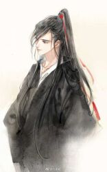 1boy alternate_hairstyle bishounen black_hair black_hanfu chinese_clothes closed_mouth faux_traditional_media grey_eyes hair_ribbon half_updo hanfu high_ponytail ink_wash_painting kcllzas163 long_hair looking_to_the_side male_focus modao_zushi ponytail red_ribbon ribbon robe smile solo third-party_source upper_body very_long_hair watermark wei_wuxian weibo_watermark